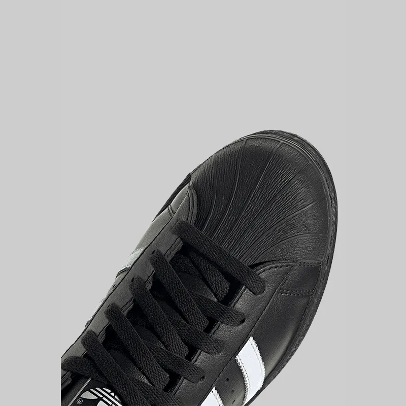 Superstar 82 - Black/White - LAST PAIRS! Laceless Adidas Shoes