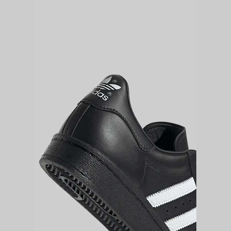 Superstar 82 - Black/White - LAST PAIRS! Adidas Unisex Adult Samba Indoor Soccer Shoe