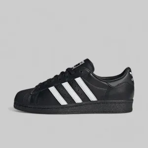 Superstar 82 - Black/White - LAST PAIRS! Adidas Shoes Campus 00s