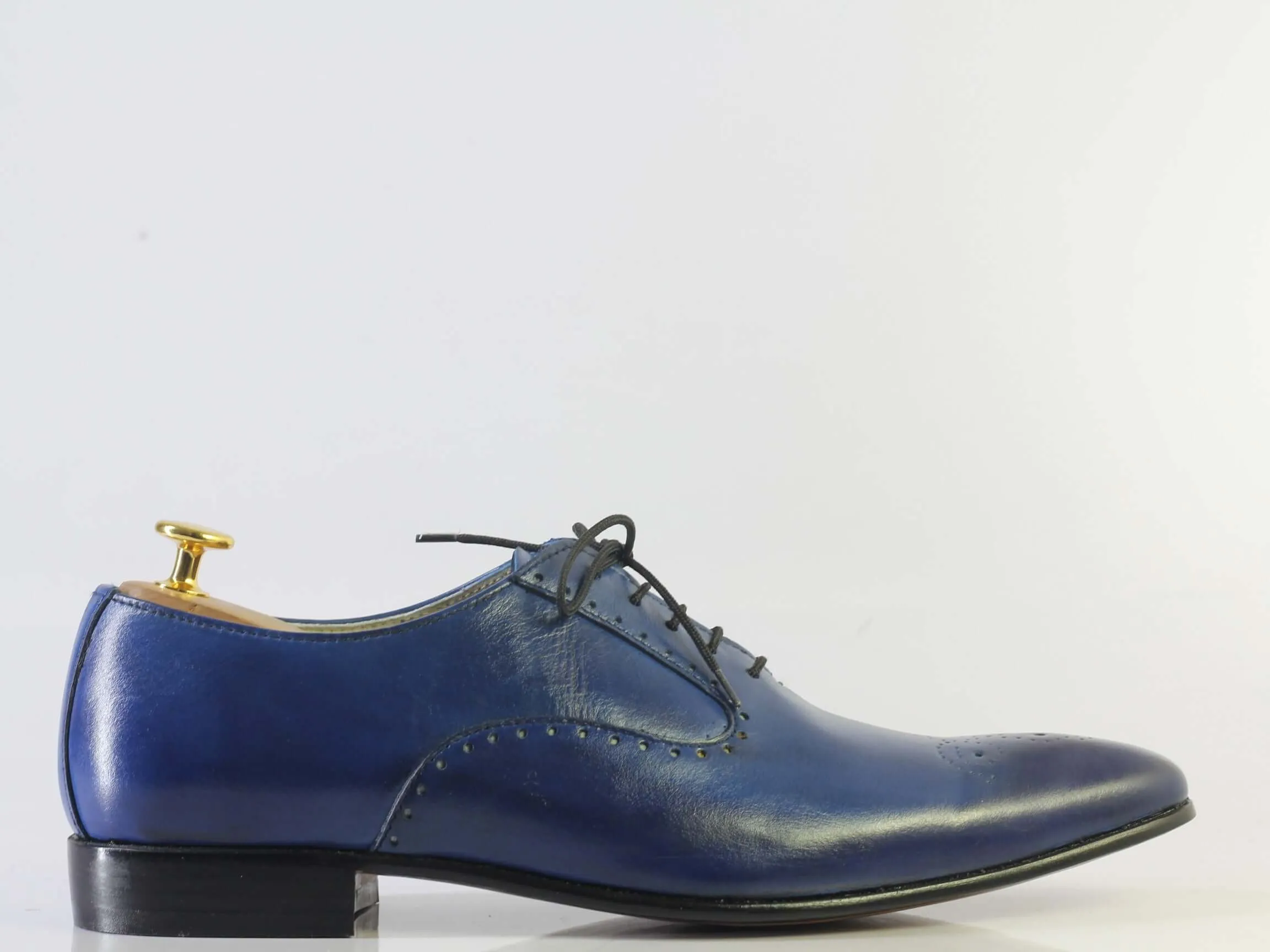 Best Golf Shoes Flat Feet Handmade Men Blue Leather Wing Tip Brogue Shoes, Men Dress Formal Designer Shoes