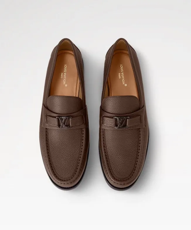 Boat Shoes Or Loafers LV MAjor Loafer Grain Brown