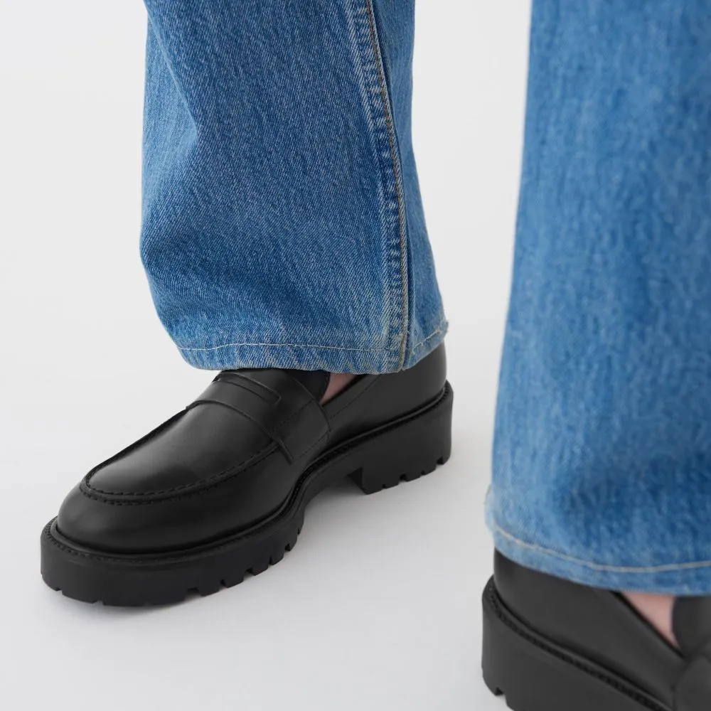 Vagabond Women's Kenova Loafer in Black Leather Brixton Loafers