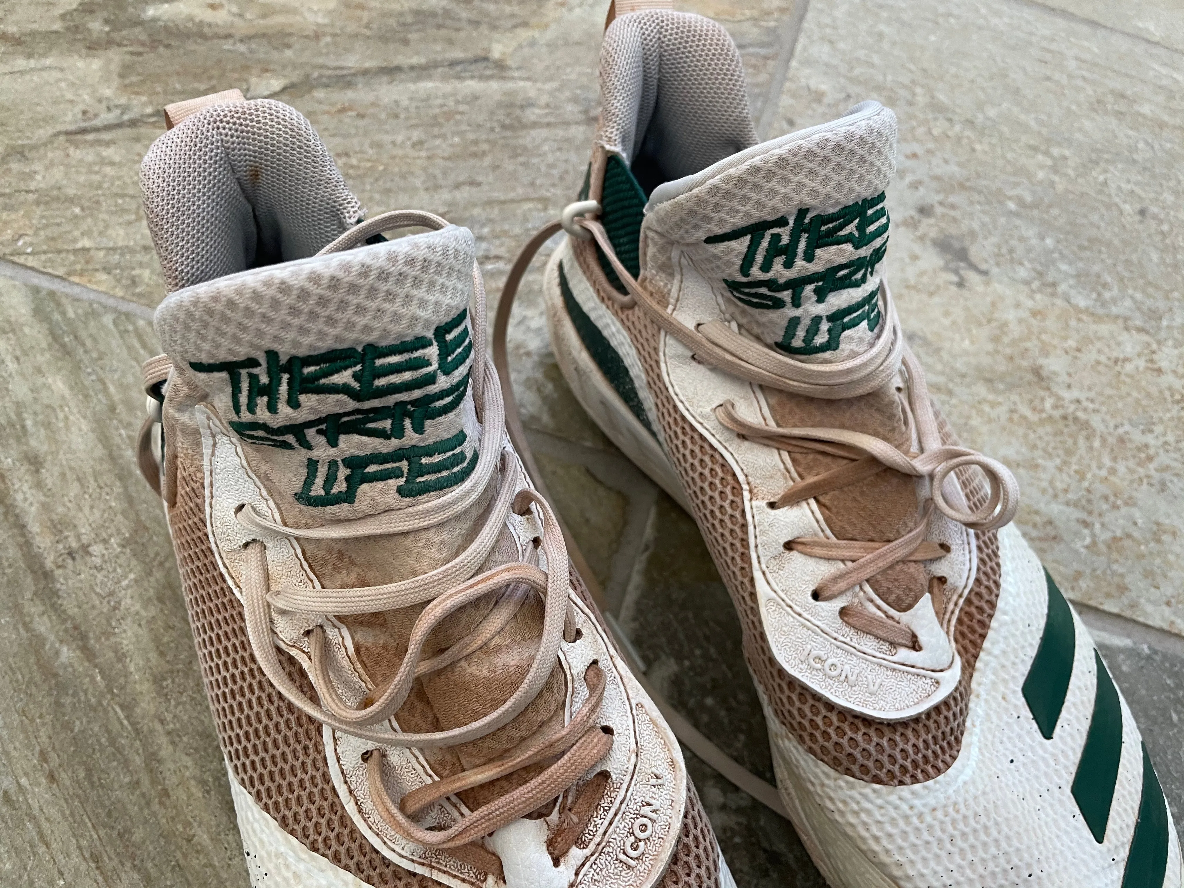 Adidas Ultraboost 4.0 Dna Running Shoe Oakland Athletics Sean Murphy Game Worn Adidas Baseball Cleats ###