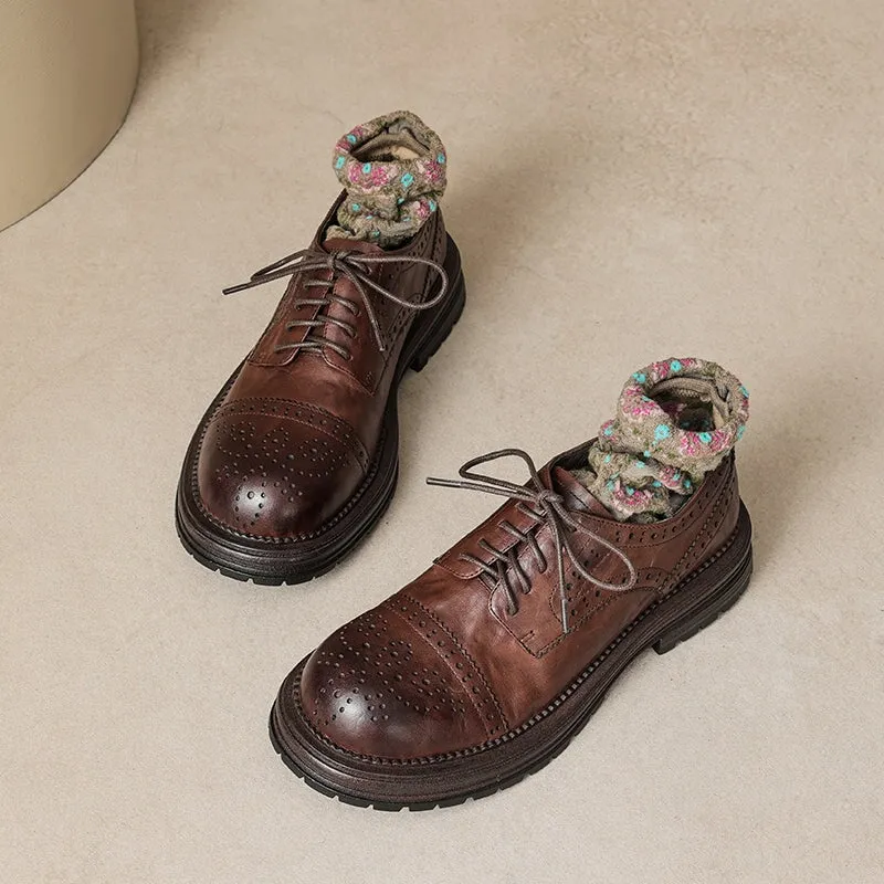 Vintage British Brogue Shoes - Round Toe Low-Heel Lace-Up Oxfords Black/Brown Grand Evolution Wingtip Oxfords