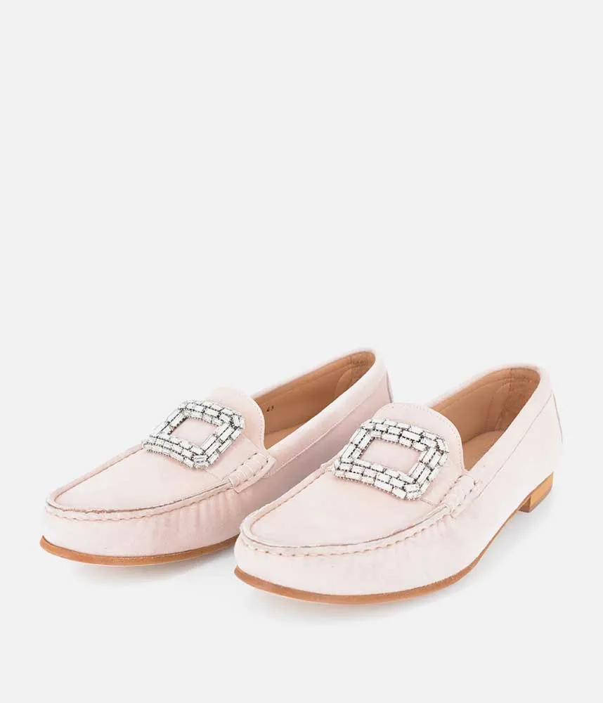 Vittoria Mengoni Stylish Beige Loafers Suede Loafers With Shorts