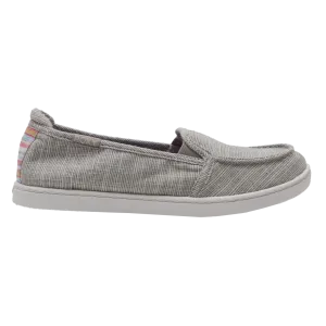 Woman's Minnow VII Tassel Slip On Loafers