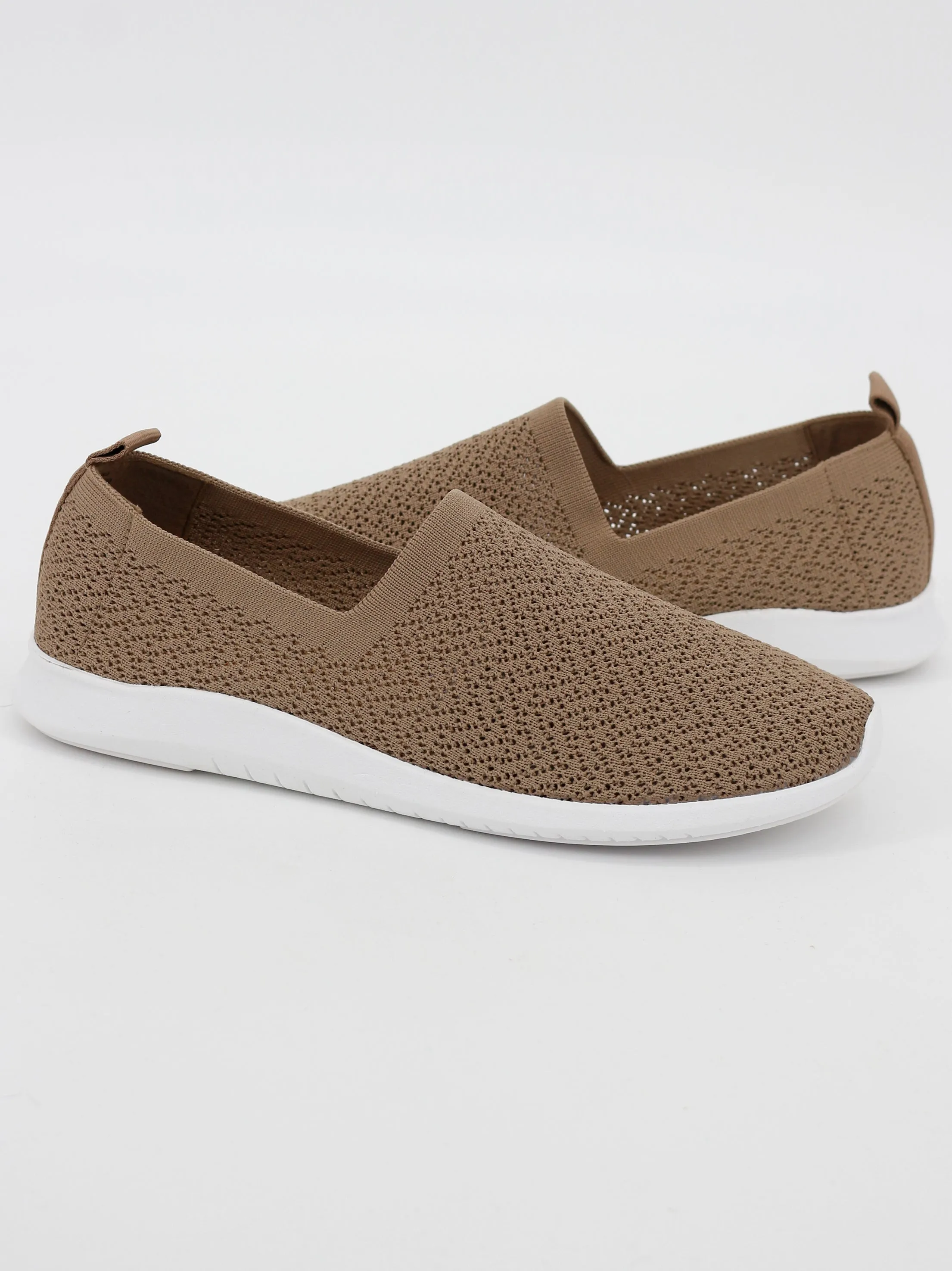 Women's Slip-On Sneakers,Light Brown Flat Face Glock Trigger Shoe